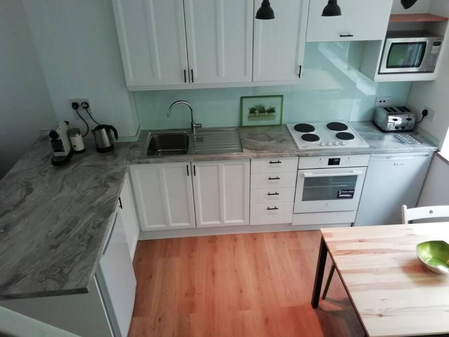 2 Bed Villa With Full Use Of Site Facilities Ньюкі Екстер'єр фото